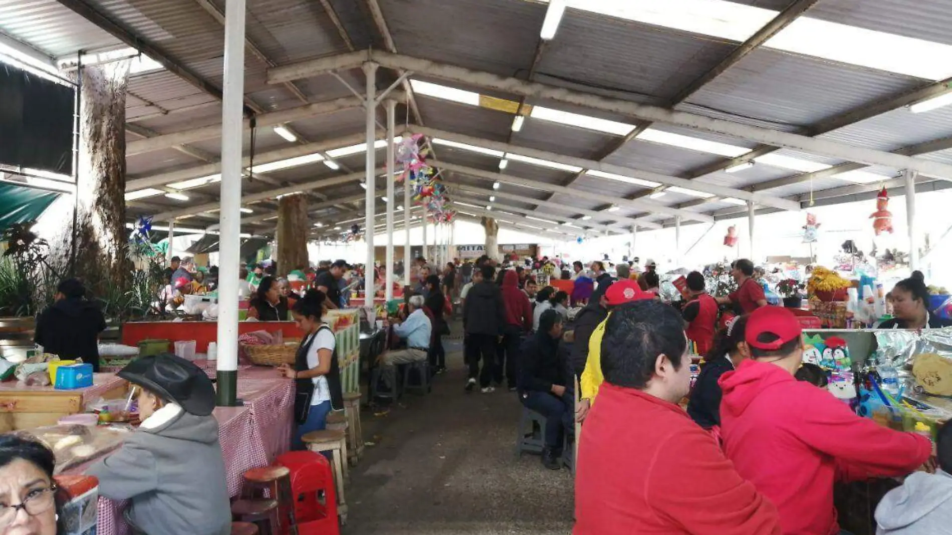 Mercado cerritos en nochebuena 2